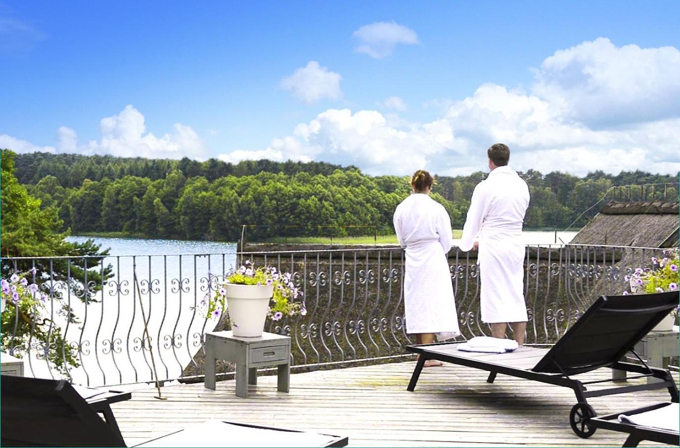 Van Der Valk Naturresort Drewitz Nossentiner Huette Dış mekan fotoğraf
