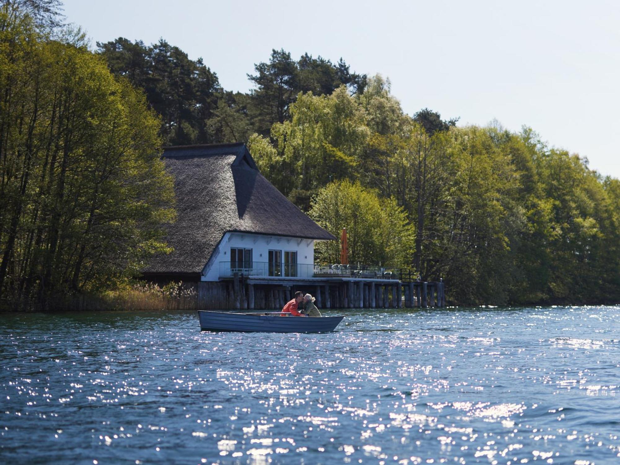 Van Der Valk Naturresort Drewitz Nossentiner Huette Dış mekan fotoğraf